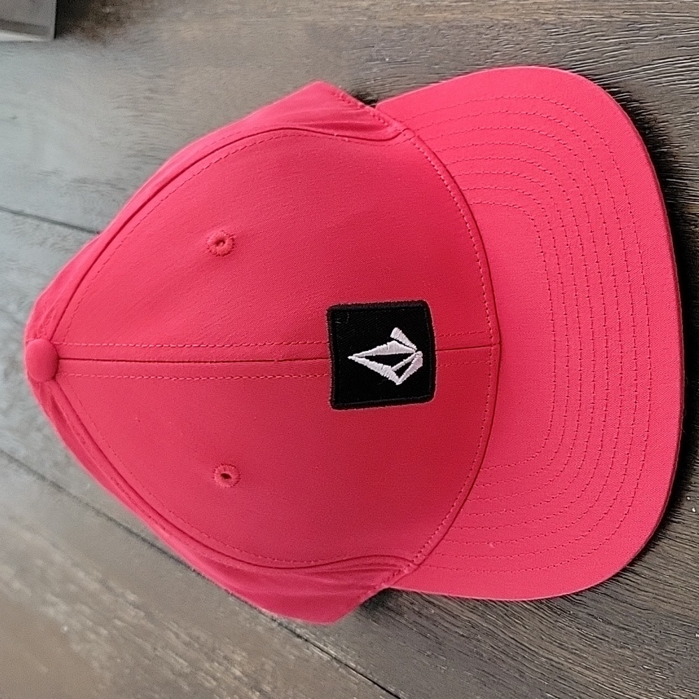 Volcom Snap Back Hat